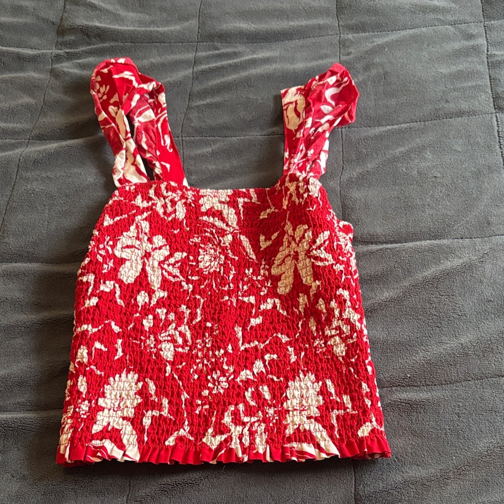 Old Navy Red and White Smocked Top Size XS